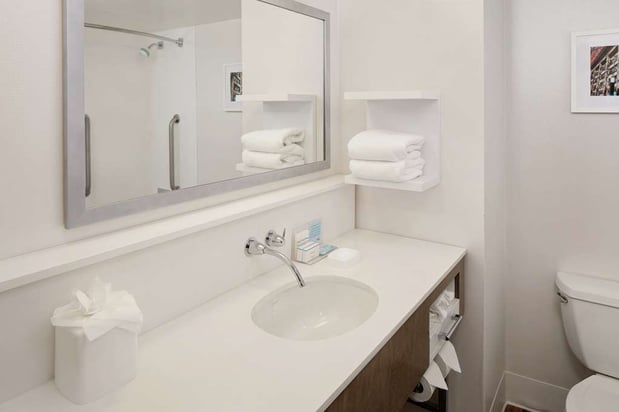 Images Hampton Inn Louisville Downtown