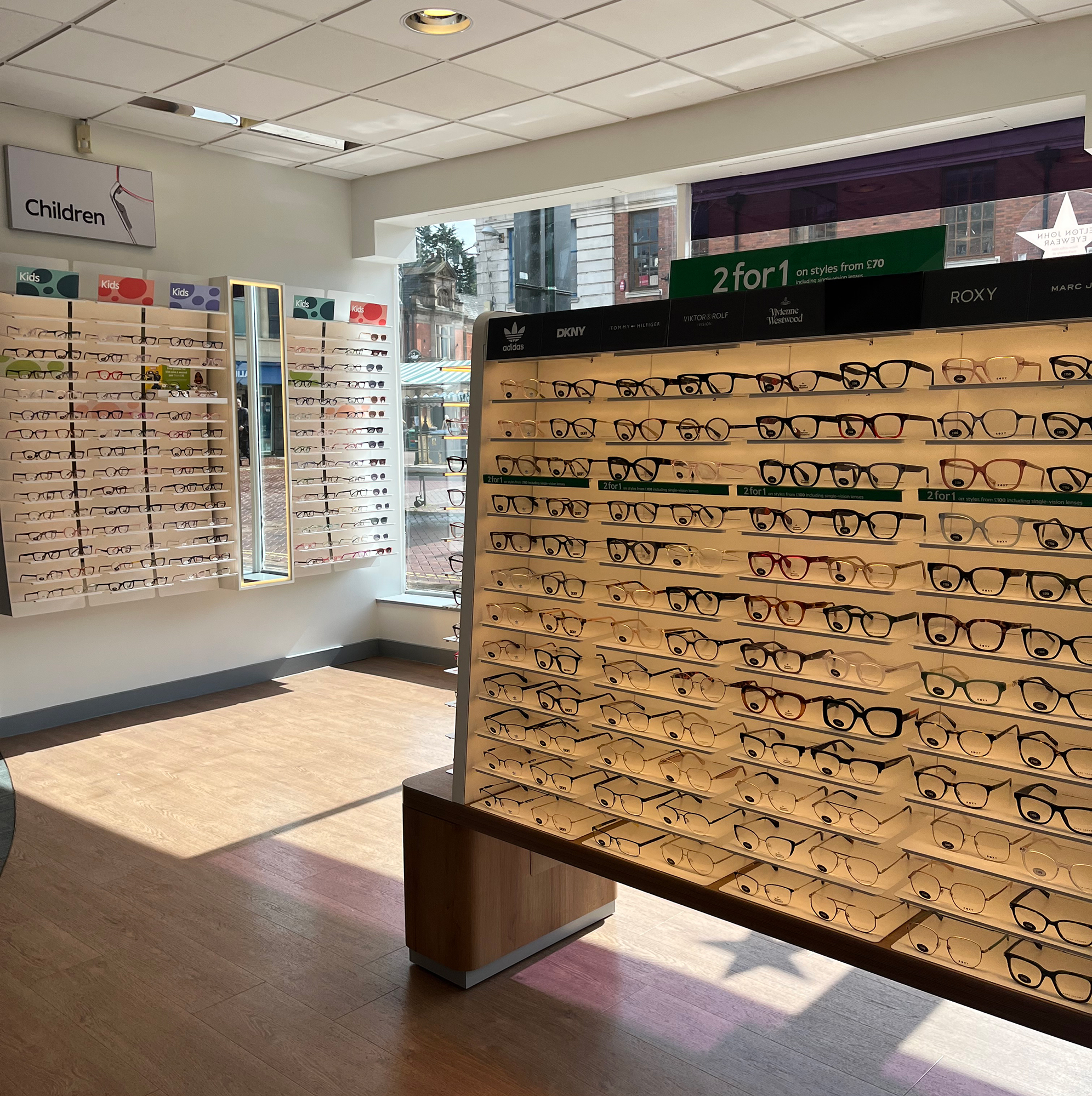 Images Specsavers Opticians and Audiologists - Burton on Trent