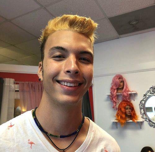 Images Bou-G Inside Sola Salons