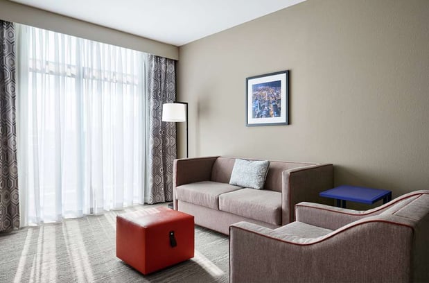 Images Hampton Inn & Suites Chicago/Mt. Prospect