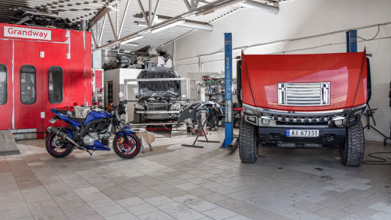 Images Åsgården Bil og Karosseri Vear AS