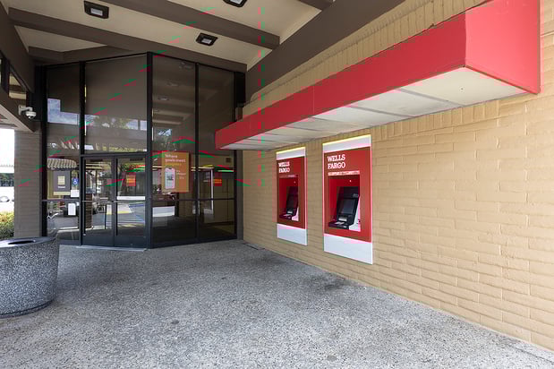 Images Wells Fargo Bank
