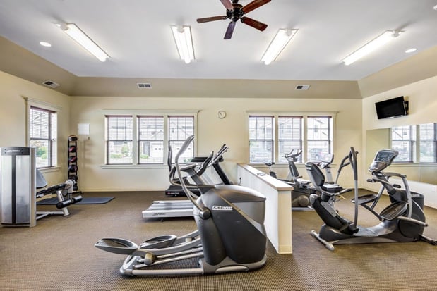 Images Saratoga Crossing Apartments & Townhomes
