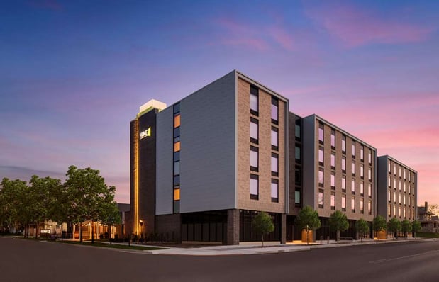 Images Home2 Suites Des Moines at Drake University