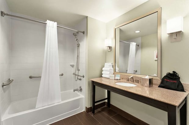 Images Hampton Inn & Suites New Orleans Downtown (French Quarter Area)