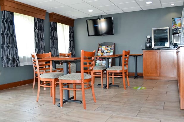 Images SureStay by Best Western Bowling Green North