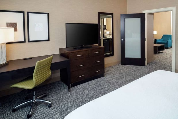 Images Embassy Suites by Hilton St. Louis Downtown
