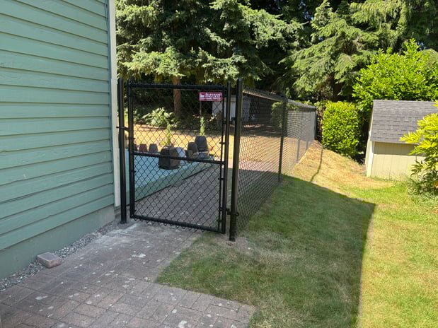 Images Superior Fence & Rail of Greater Seattle