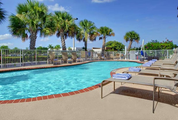 Images Hampton Inn & Suites Ft. Lauderdale West-Sawgrass/Tamarac, FL