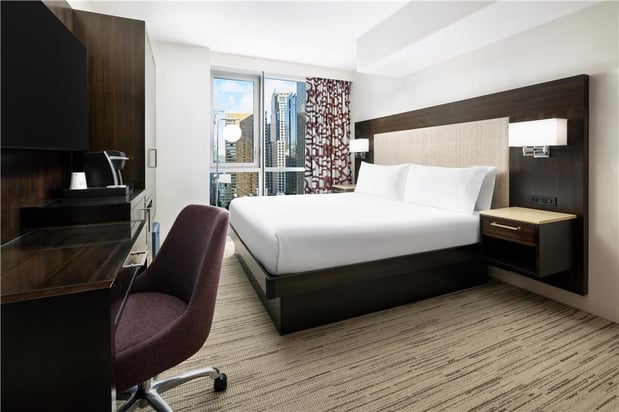 Images Hilton Garden Inn New York/Times Square Central