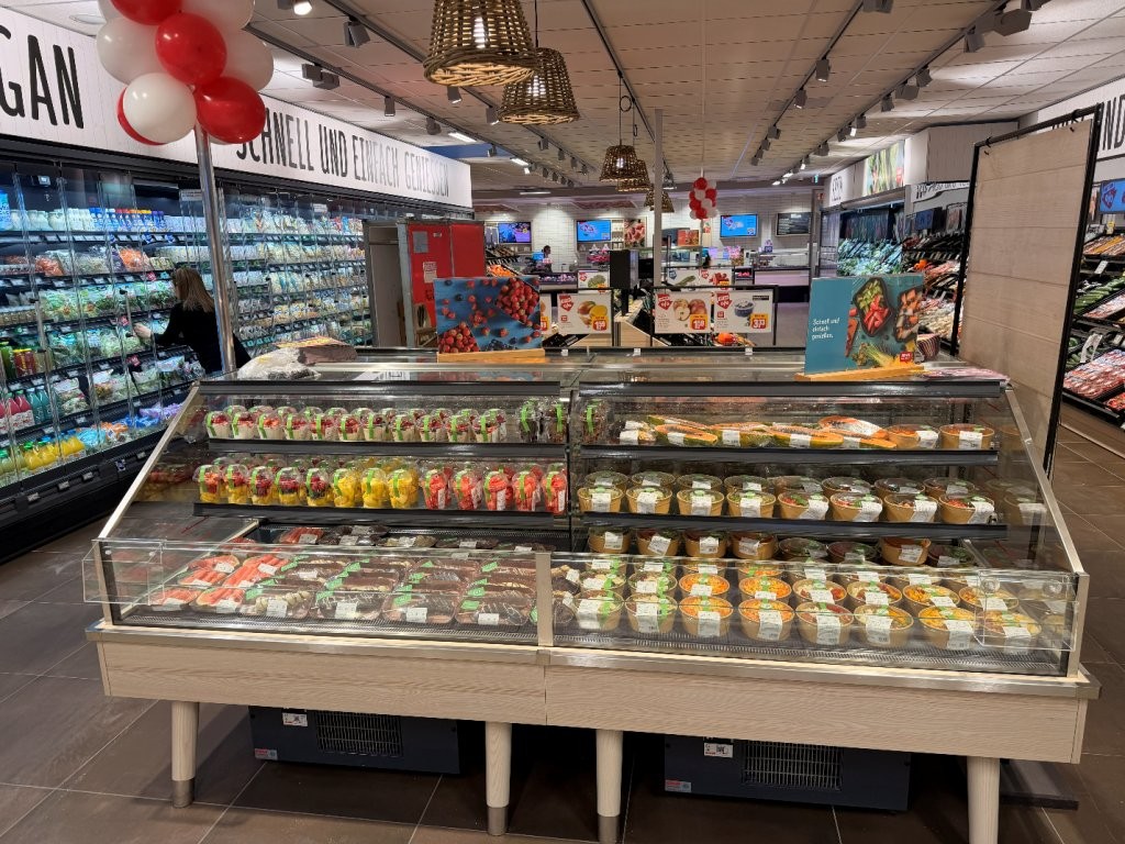REWE, Unterfeldring 1 in Vierkirchen/Esterhofen