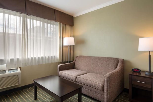 Images Best Western Holiday Hotel