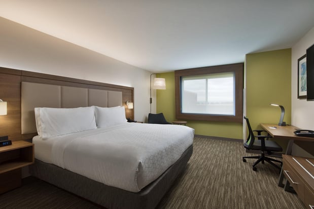 Images Holiday Inn Express & Suites Portland Airport by IHG