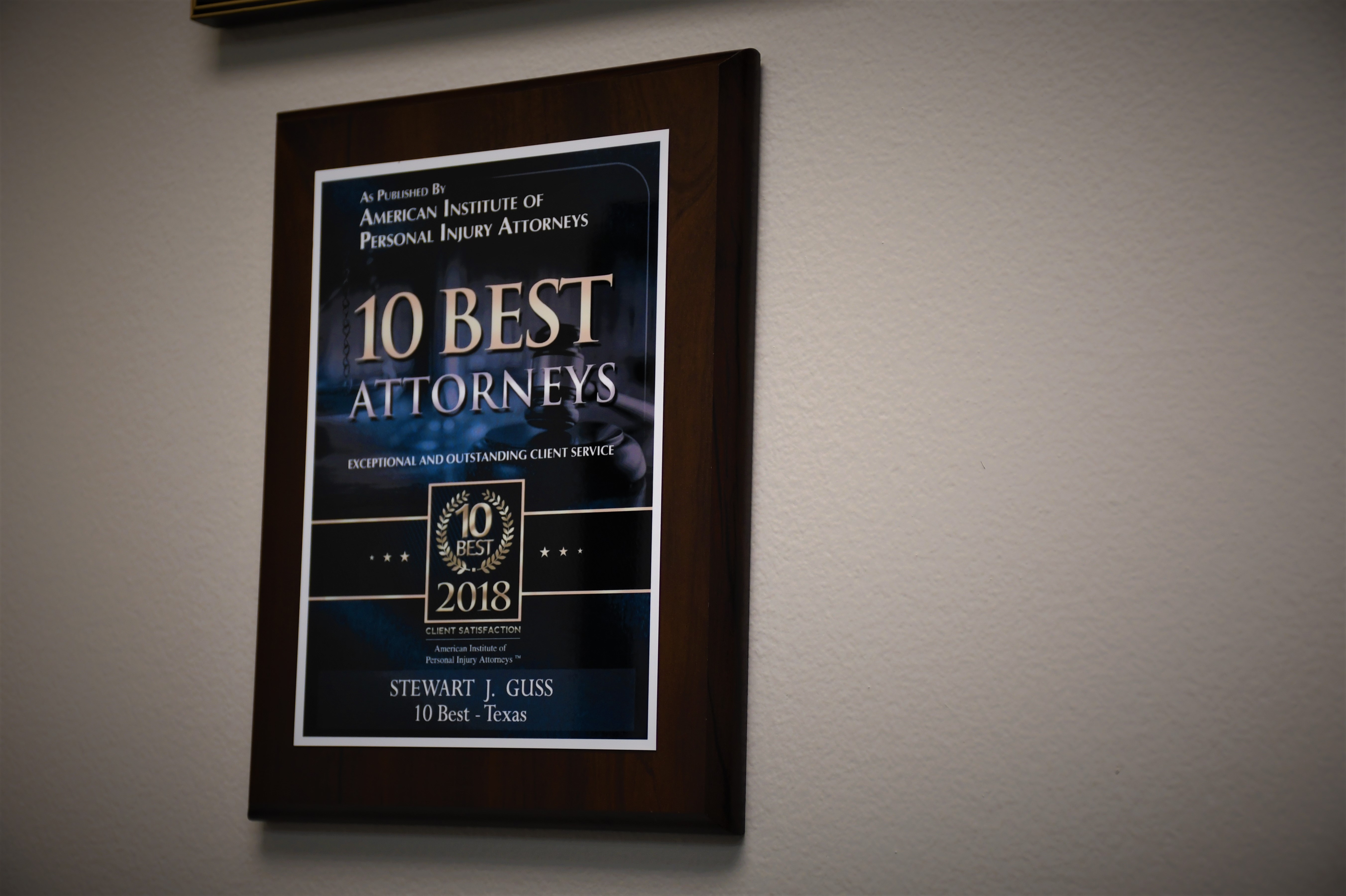 10 Best Attorneys Award of 2018 for Stewart Guss, Esq. from American Institute of Personal Injury Attorneys