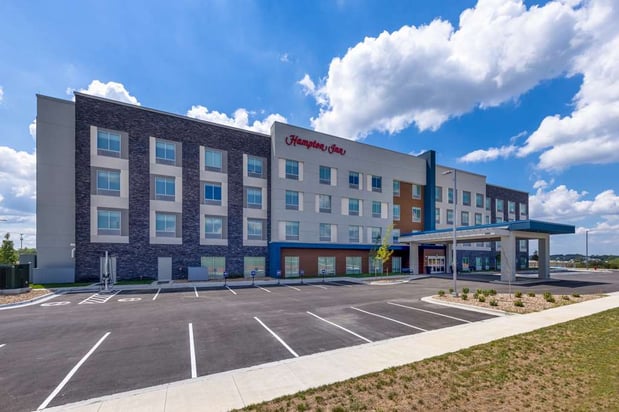 Images Hampton Inn Kansas City Southeast