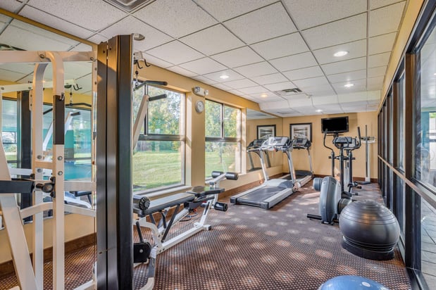 Images Holiday Inn Express & Suites Canton by IHG