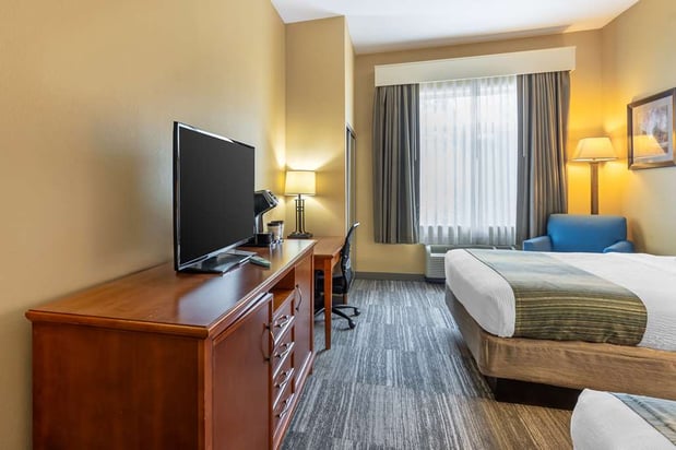 Images Best Western Plus University Park Inn & Suites