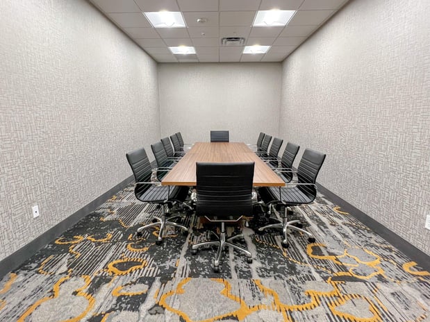 Images Crowne Plaza Kearney by IHG