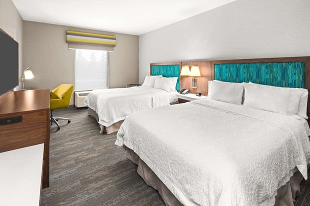 Images Hampton Inn Seekonk