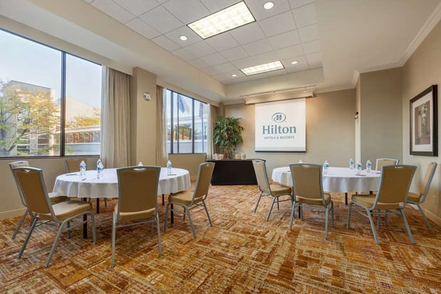 Images Hilton Fort Wayne at the Grand Wayne Convention Center
