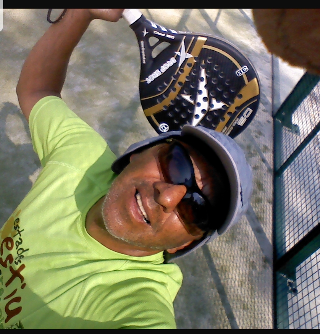 Images Vargas Entrenador de Tenis