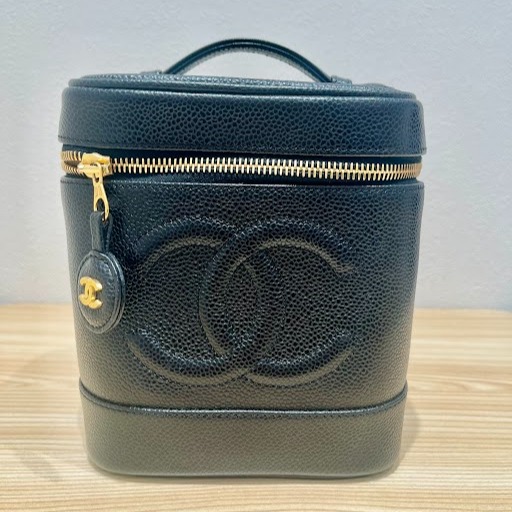 Images KOMEHYO（コメ兵）買取センターアミュプラザ鹿児島