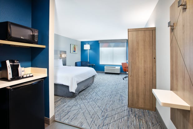 Images Holiday Inn Express & Suites Buffalo by IHG