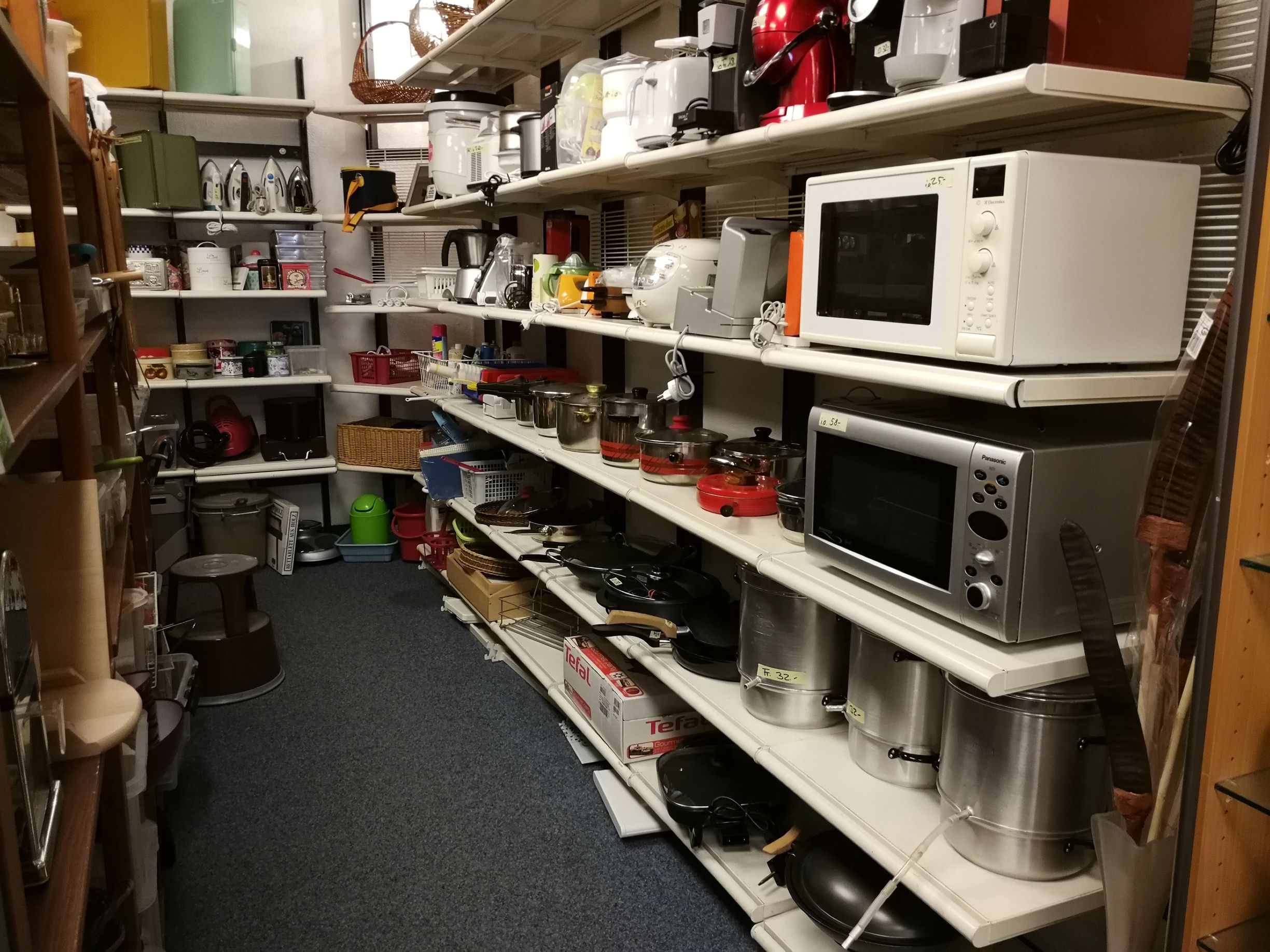 HIOB Brockenstube, St. Gallerstrasse 1 in Wittenbach