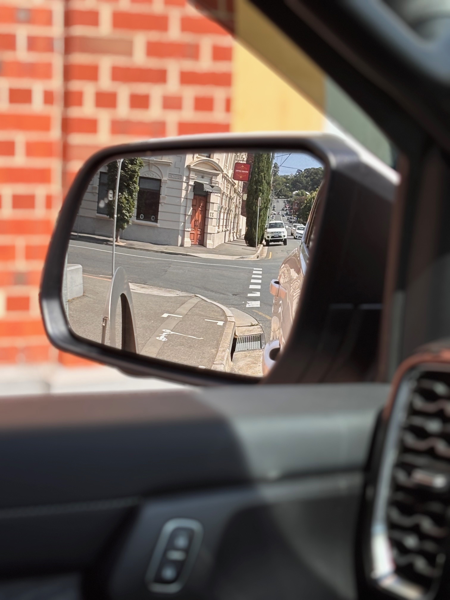 Images Precision Windscreens and Auto Glass