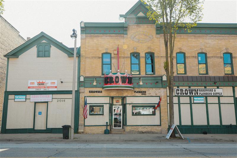 Images Crown Hardware & Plumbing Supply Inc