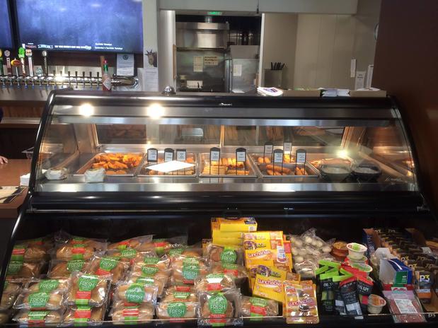 Images Tulalip Market