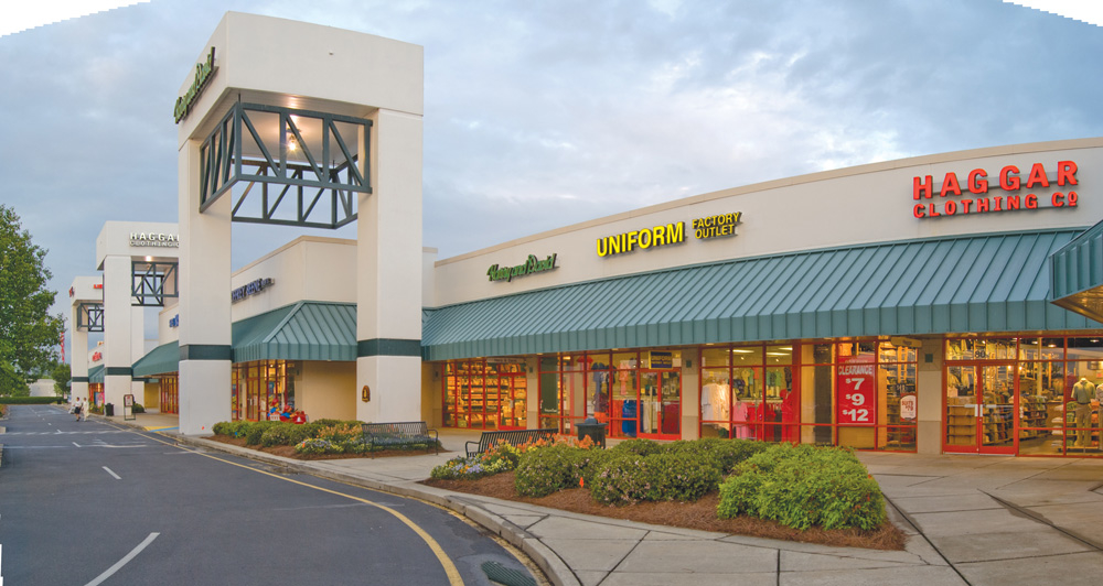 ShoppingCarolina Premium Outlets, Johnston County, NC