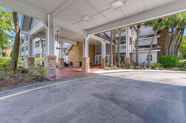 Images Meridian at Lantana