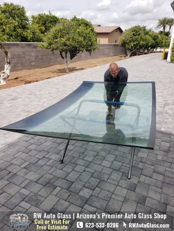 Images RW Auto Glass