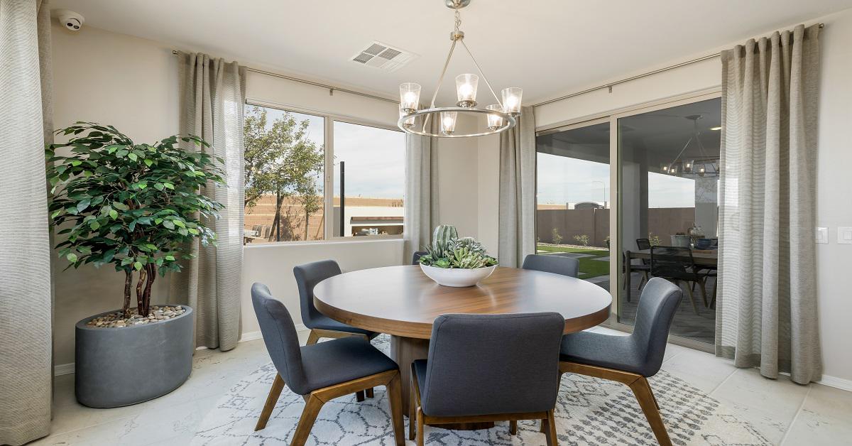 Eminence at Alamar - Flagstaff Model - Dining