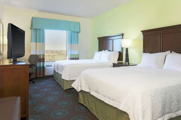 Images Hampton Inn & Suites Wheeling-The Highlands