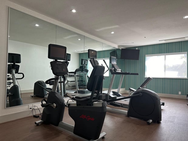 Images Holiday Inn Express & Suites Mountain View Silicon Valley by IHG