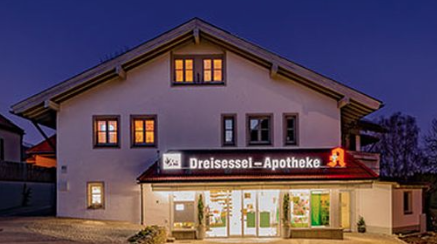 Bild 1 Dreisessel-Apotheke oHG in Neureichenau