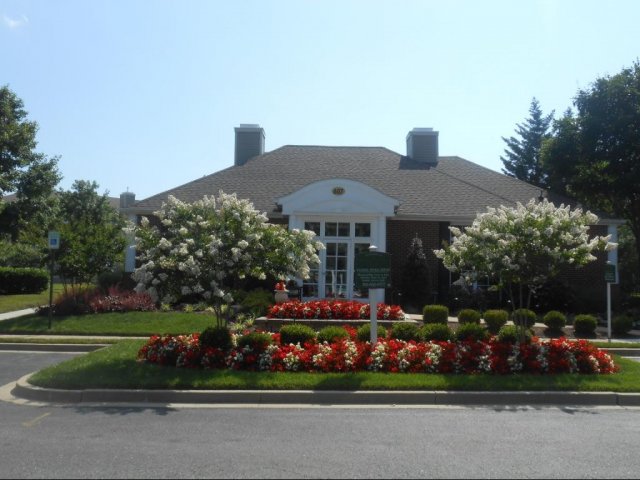 Apartment Rental Agency in MD Frederick 21703 Reserve at Ballenger Creek 607 Windview Way (301)668-0777