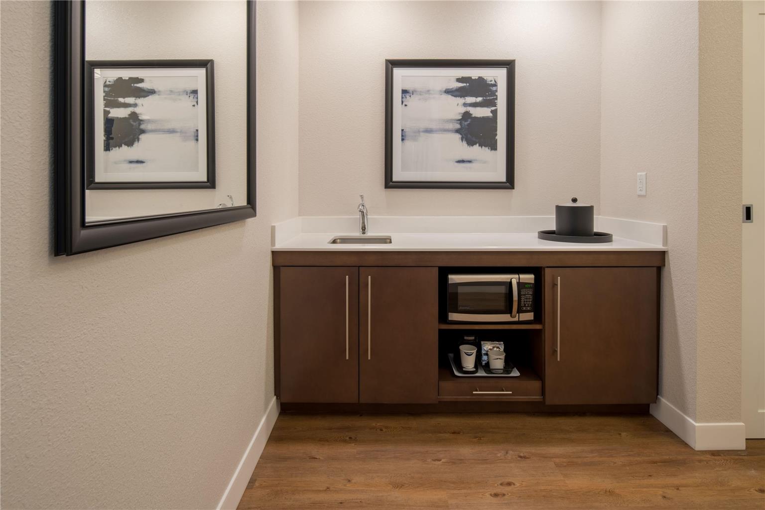 Guest room amenity