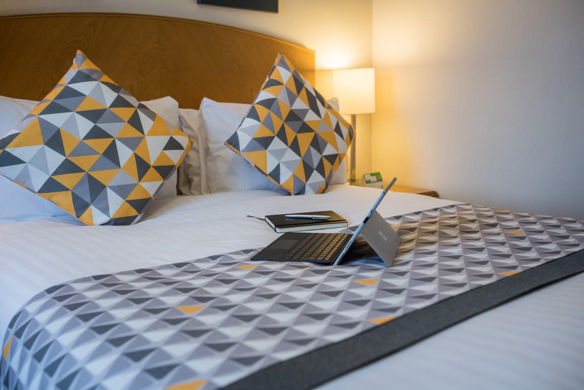 Images Holiday Inn Manchester - West, an IHG Hotel