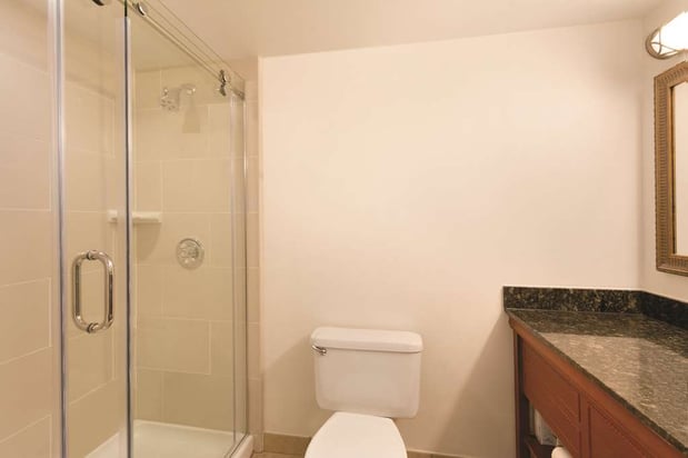 Images Embassy Suites by Hilton Greenville Golf Resort & Conference Center