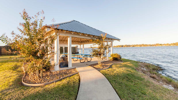 Images Holiday Inn Club Vacations Piney Shores Resort Lake Conroe