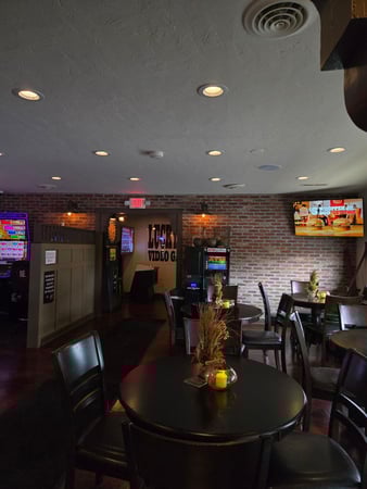 Images Lucky 7's Lounge Video Gaming & Slots