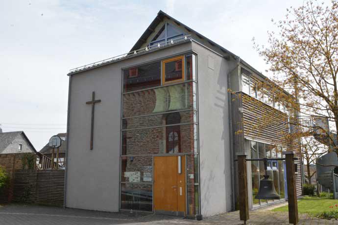 Bild 1 Evangelische Kirche Görsroth - Evangelische Kirchengemeinde Görsroth in Hünstetten
