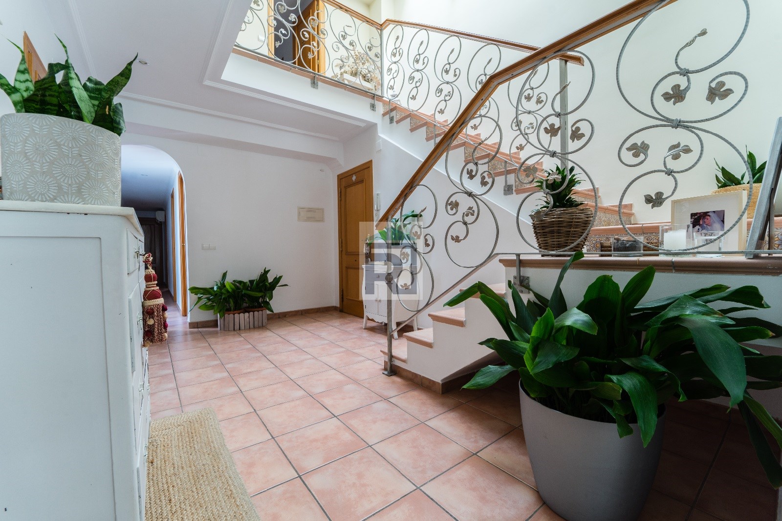 Images Real Urbe Servicios Inmobiliarios