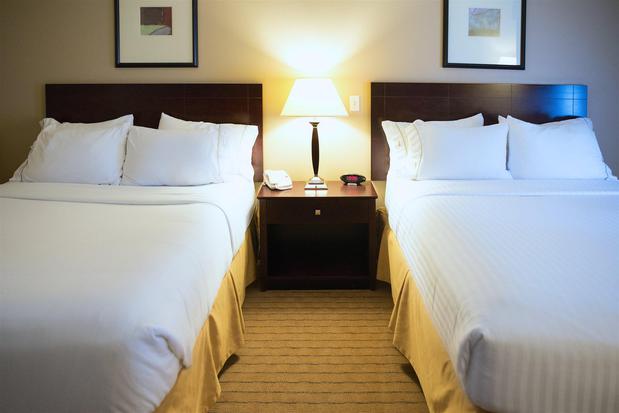 Images Holiday Inn Express Devils Lake, an IHG Hotel