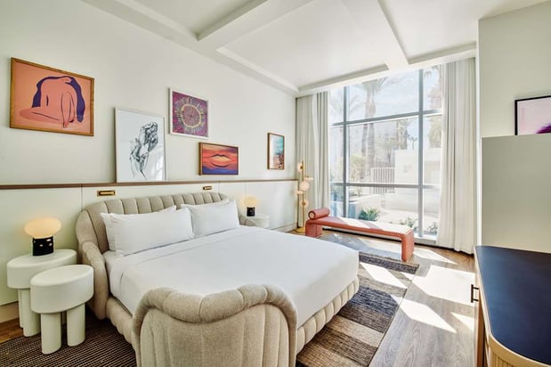 Images Virgin Hotels Las Vegas, Curio Collection by Hilton
