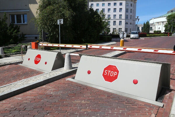 wedge barrier