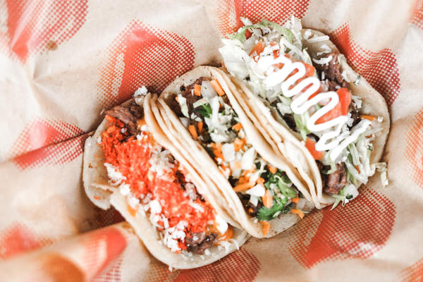Màs Por Favor Taqueria y Tequila